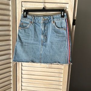 Denim skirt